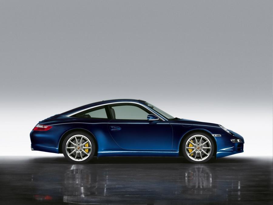  Porsche 911 Targa 4S 2005 года  (фото 2 из 39)